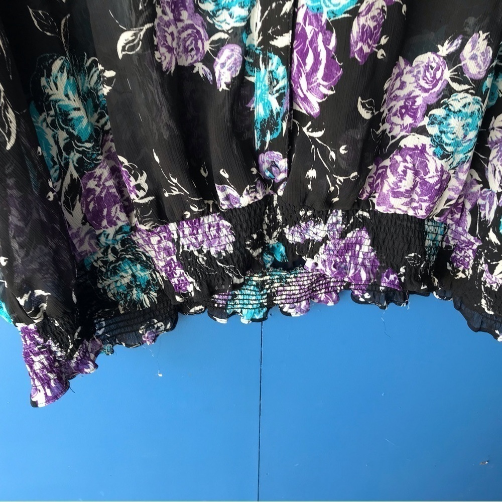 Torrid Shear Blouse - Picture 3 of 8